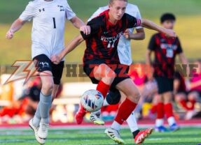 Zizzers Blank Aurora 7-0 in Road Victory